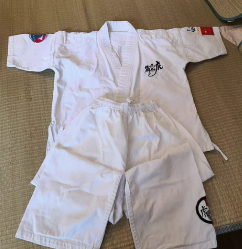 包邮空手道服一套  高110~150厘米的...
