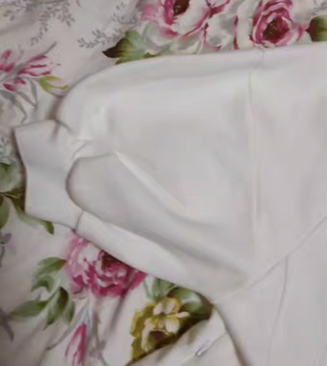 正品，闲置物品不退不换， 感兴趣的话点“我...