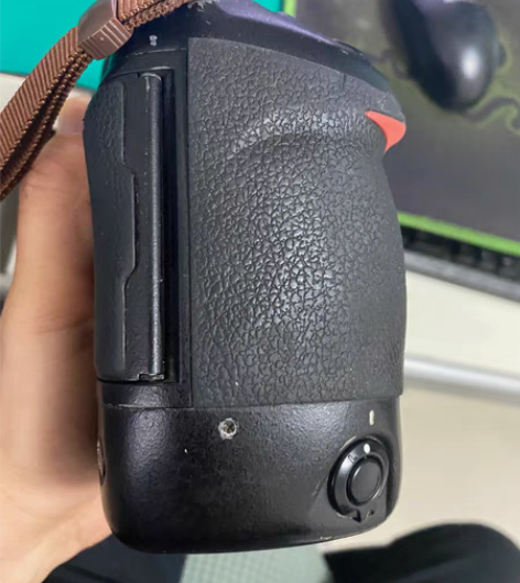 尼康d3 值得拥有 功能完好 感兴趣的话点...