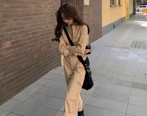 转卖FFAN◆轻松穿出chao+A气场！港...