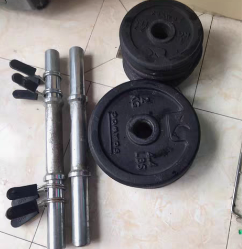 可调节哑铃一对，2公斤共4个，1公斤共8个...