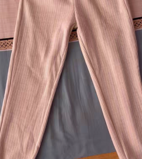 雪尼尔加绒裤，米白色，全新，穿不了，裤长9...