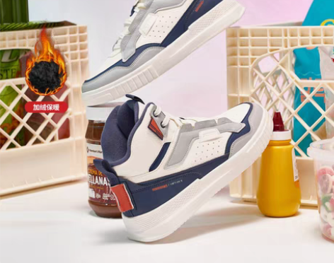 转卖特步高帮板鞋棉鞋休闲鞋2022秋冬季男...