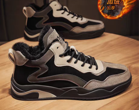 转卖冬季新款潮流百搭高帮板鞋男运动休闲潮鞋...