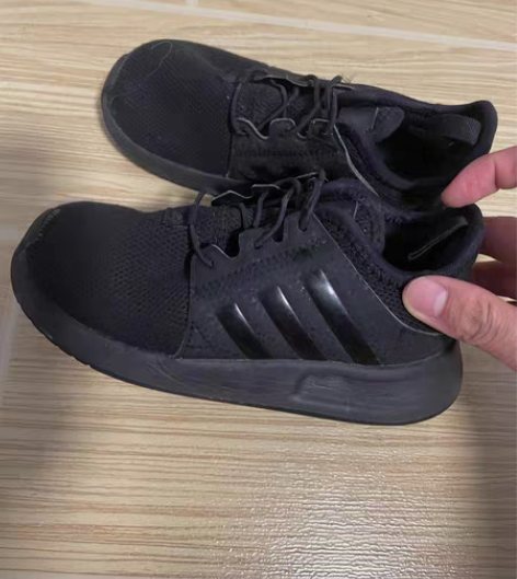 三叶草男女童可穿运动鞋，10K，5成新，原...