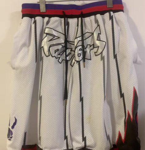猛龙短裤 NBA复古短裤 xl码 细节刺绣...