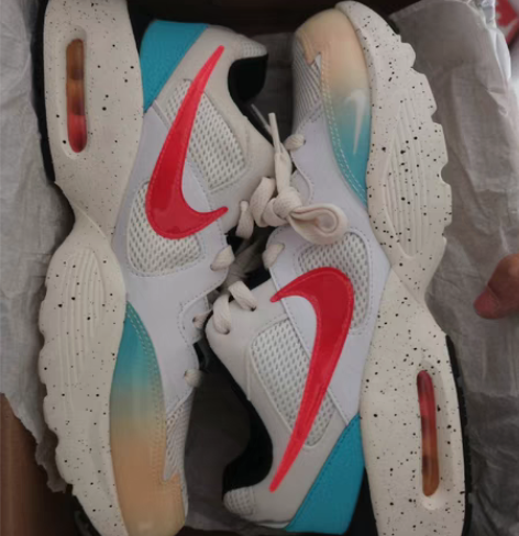 包邮nike鞋子 全新保真全新Nike/耐...
