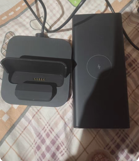 出小米无线充电宝30w 10000mah ...