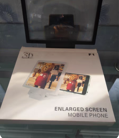 九九新折叠式手机屏幕放大器。 手机秒变iP...