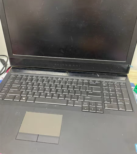 包邮Alinware 17R4 i7-67...