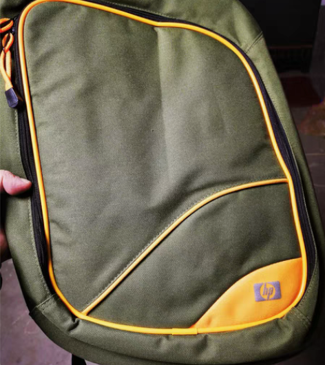 包邮闲置惠普笔记本电脑包 感兴趣的话点“我...