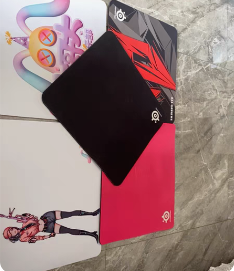 出售鼠标垫 400x450 的6mm的 就...