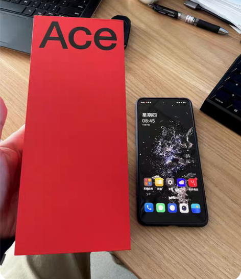 一加Ace pro 11月17日开封，单位...