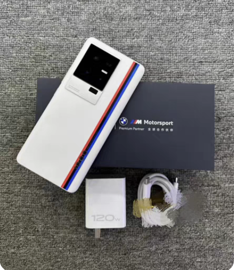 IQOO  11   12+256 感兴趣...