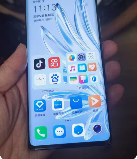 包邮荣耀70,成色98新,内存8+256G...