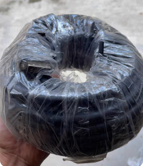 包邮LG显示器送的dp线，非常新，功能完好...