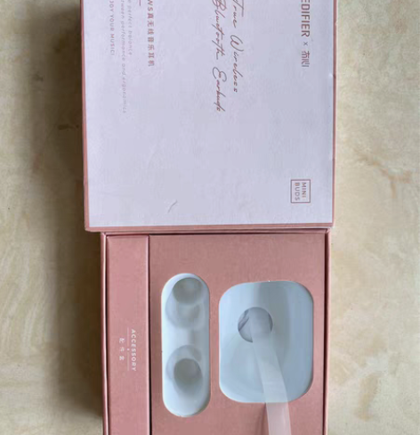 漫步者耳机盒 mini buds??几乎全...