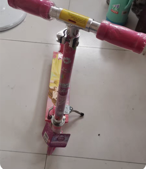 包邮麦斯卡公主2轮车，就是盒子有点旧，在意...