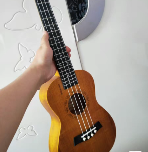 包邮琴行特价尤克里里23寸低价出原价400...