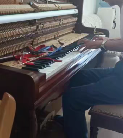 包邮孩子的琴不学了嫌占地卖，韩国進口二手英...