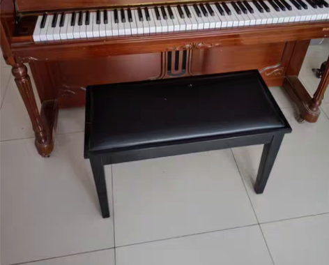 西安 MOUTRIE钢琴 成色较新,可以看...