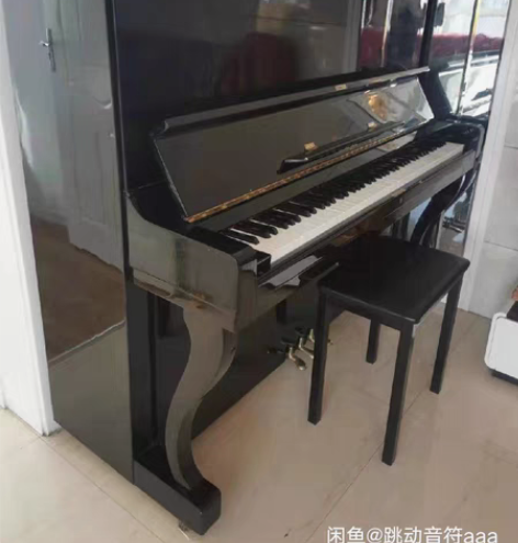 二手进口德国钢琴一台，便宜处理了 感兴趣的...