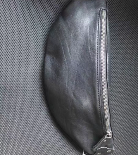 包邮真皮腰包男士牛皮胸包斜挎包 感兴趣的话...