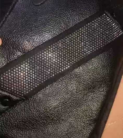 转卖流苏手拿包女士2019镶钻手挽包个性大...