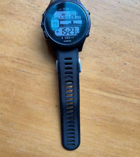 包邮佳明935运动手表 自用，手表和原装充...