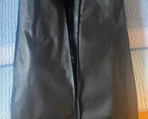PP正品皮衣夹克 感兴趣的话点“我想要”和...