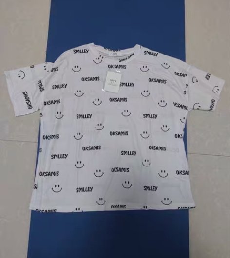 包邮全新，纯棉短袖，均码，能穿140斤 感...