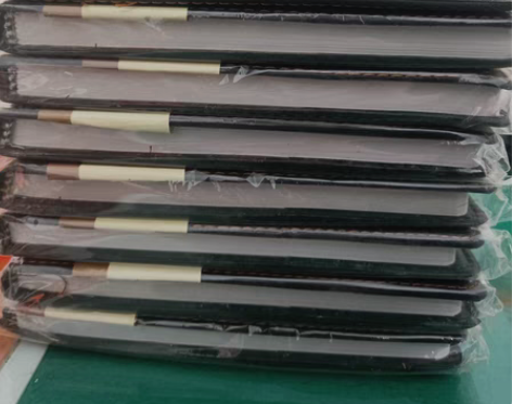 超大超厚皮面笔记本 大本8r一本 另外有两...