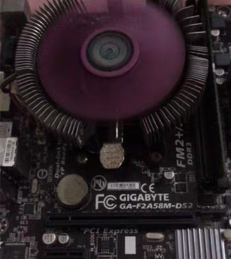 电脑主板AMD风扇能转动cpu(amda8...