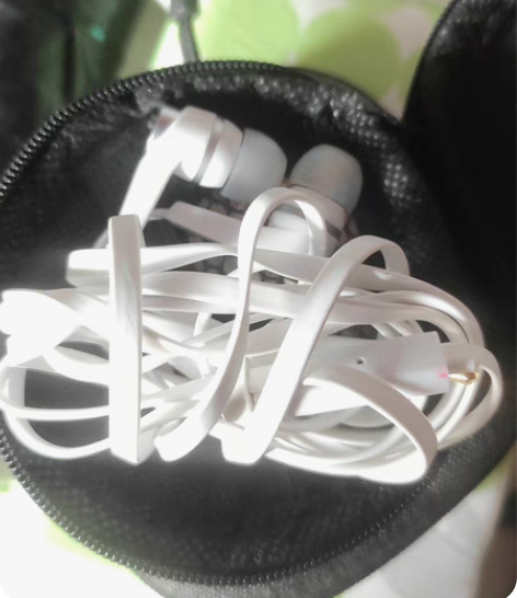 漫步者耳机 全新 白色 入耳式全新Edif...