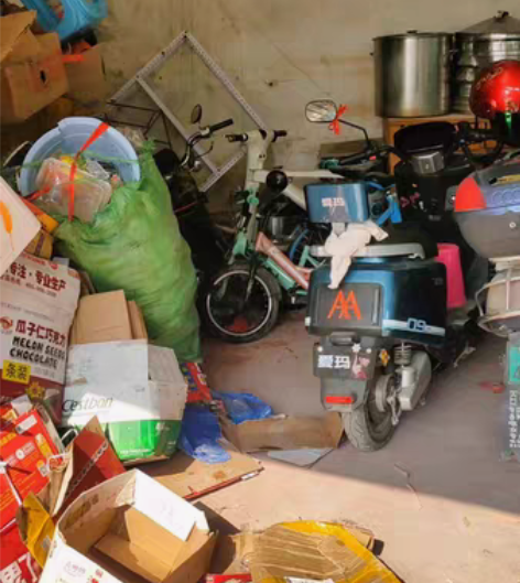 嘉陵90c小摩托车，车况正常，新发动机强劲...