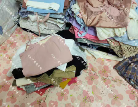 包邮女生宿舍衣服48元发五斤包邮！ 全部都...