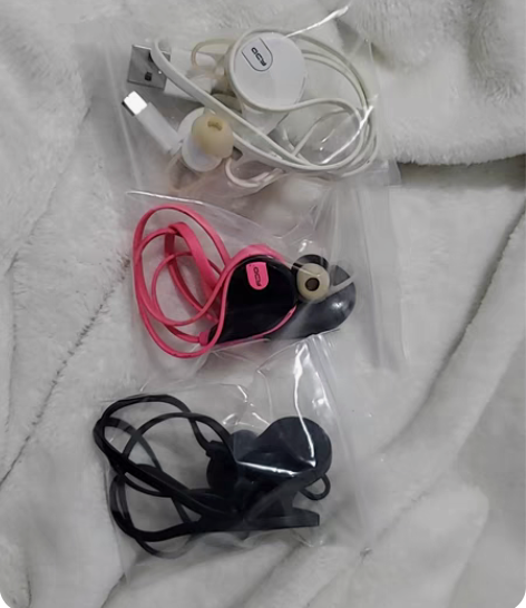 包邮QCY - QY7蓝牙耳机。成色比较新...