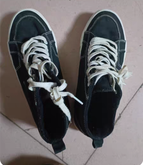 包邮人本帆布鞋加绒的，省内包邮省外加三 感...