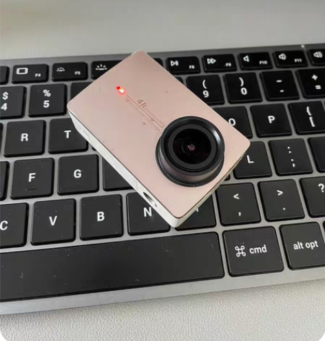 包邮小蚁4k运动相机， 镜头屏幕保护良好无...