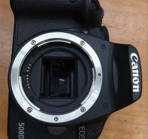 急出学生入门级首选佳能单反500d，不错的...