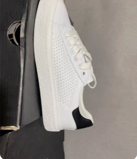 包邮秒双星女低帮真纤软皮软底鞋全新包邮！尺...