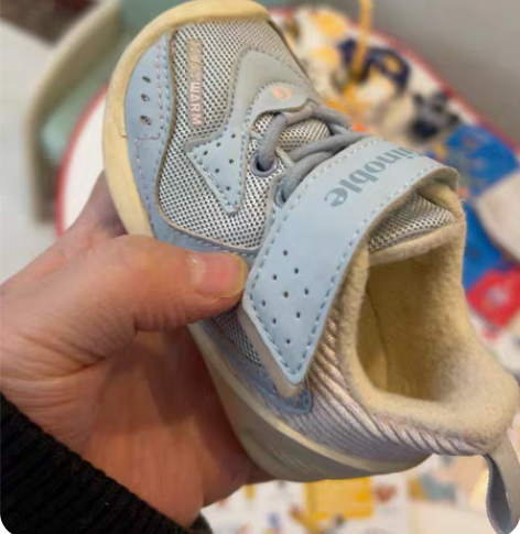 包邮基诺浦步前学步软底鞋。适合刚学走路的宝...