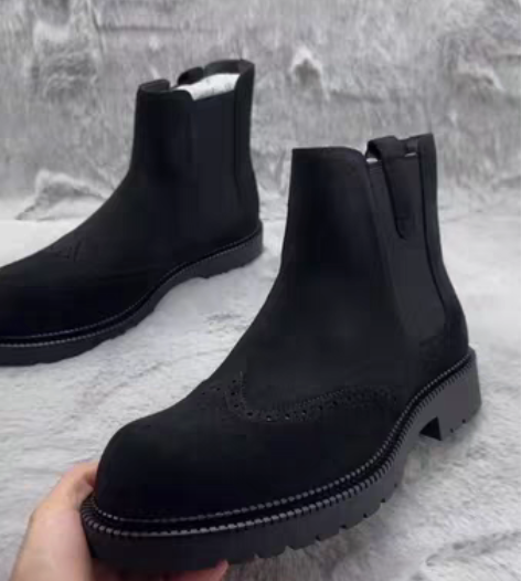 货号：H041。  正品爱希伦男士头层牛皮...