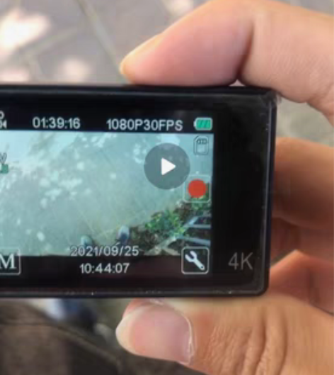 转卖【礼遇价】摄徒A9防水下运动相机4k潜...