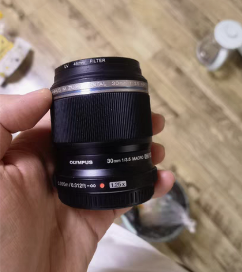 奥林巴斯30mm微距镜头 95新 没磕碰 ...