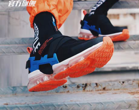 转卖ANTA/安踏 跑步鞋 看图可看其他商...