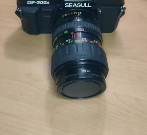 海鸥300 胶片机带马达带镜头成色如图 ...