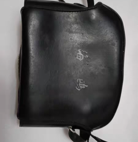 海鸥203相机套(二手的) 感兴趣的话点“...