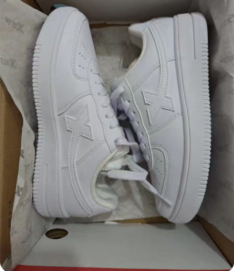 【正品全新微瑕】特步小白鞋 1.鞋子官网购...