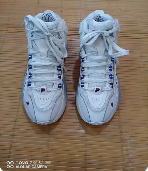 包邮37.5码  斐乐运动鞋  二手闲置 ...